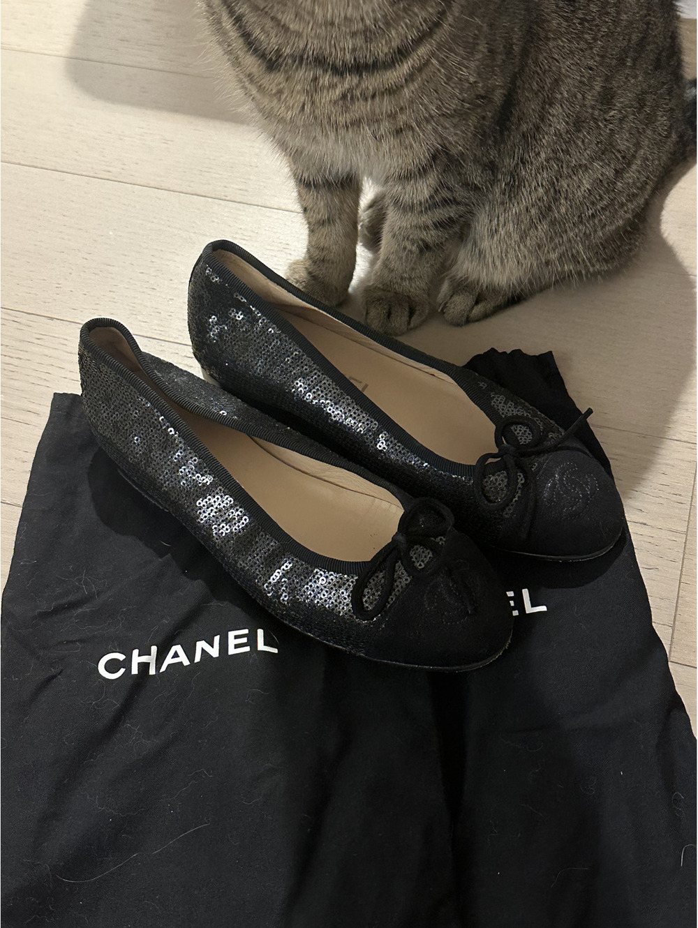 Chanel Black Sequin Ballet Flats with Bow Detail Size 5